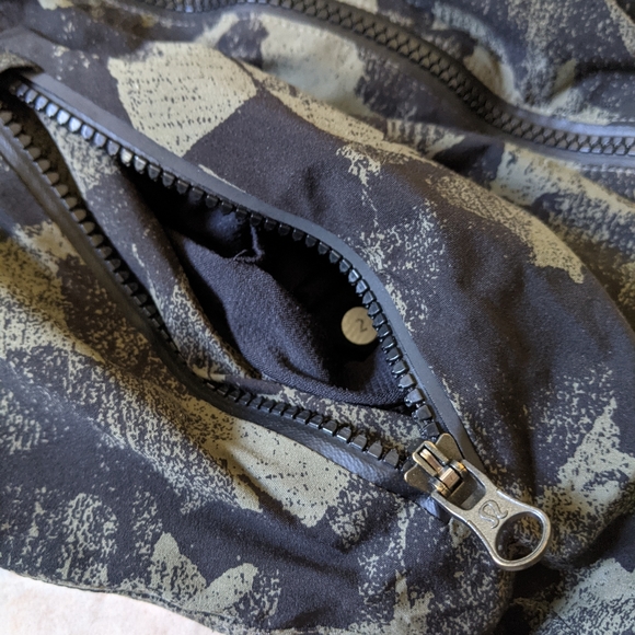 Lululemon Rise & Shine Jacket II - Picture 3 of 4